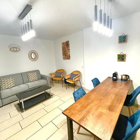Jolie 3 Pieces Avec Terrasse Au Vieux Port, A 2 Pas Des Plages Et Du Palais. Cannes Zewnętrze zdjęcie